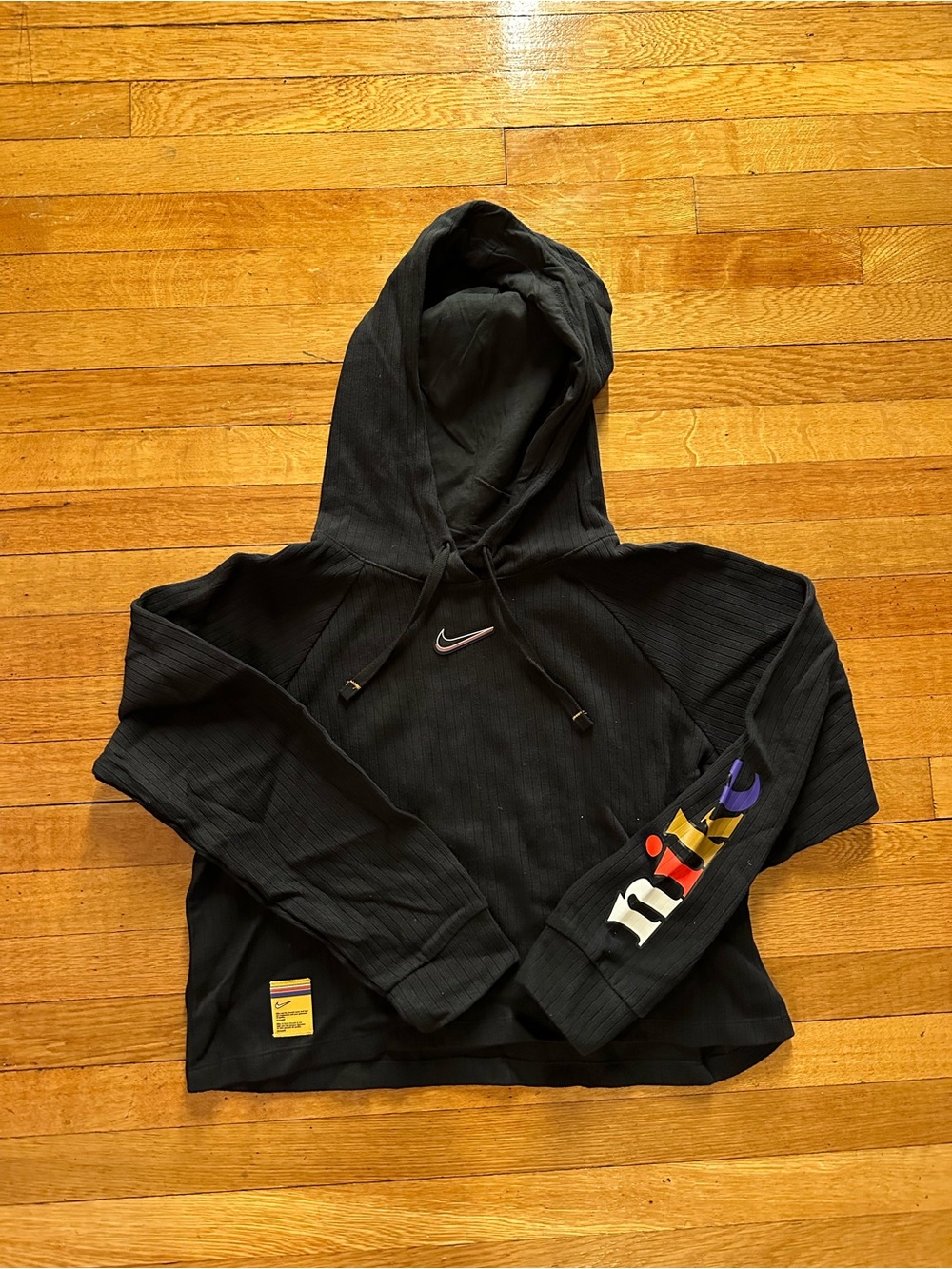 Women’s Nike black crop hoodie sweater Center Swoosh Size Medium